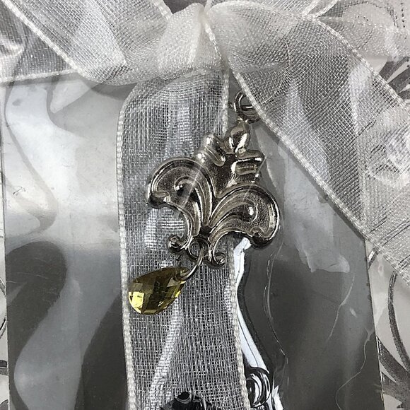 Disney's Kate Aspen Fairy Tale Collection Spreader and Bottle Stopper - Picture 7 of 15